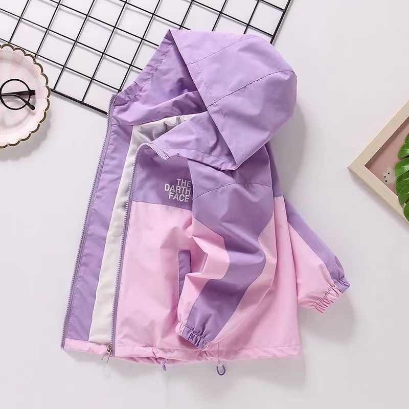 Lányoknak szóló kapucnis kabát tavasz–ősz 2025, színblokkoló design, 96% pamut, kényelmes stílus