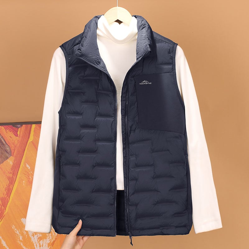 Мъжка пухена жилетка с висок стоящ яка, цип, пълнеж от патешки пух, нейлонова външна част