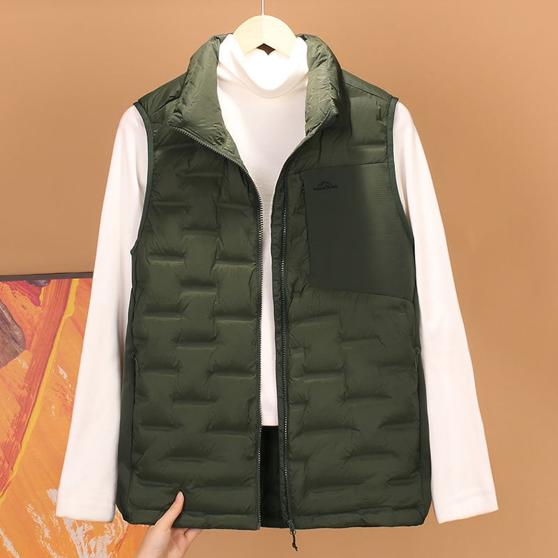 Мъжка пухена жилетка с висок стоящ яка, цип, пълнеж от патешки пух, нейлонова външна част