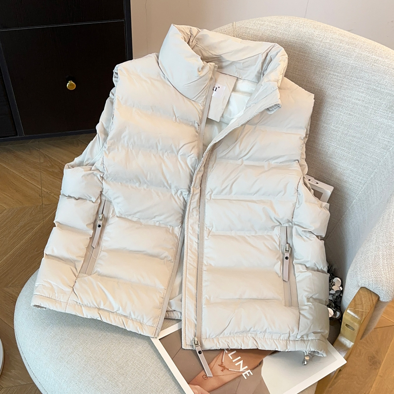 Ženski bezrukavni vest, korejskog stila, širok kroj, punilo od imitacije svile-pamuka, glavna tkanina viskozna, stojeći ovratnik, zatvarač