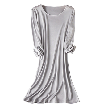 Νυχτερινό φόρεμα από Mulberry Silk, στρογγυλός λαιμός, μακριά μανίκια, φαρδιά γραμμή, μεσαίου μήκους, διαπνέουσα