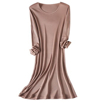 Νυχτερινό φόρεμα από Mulberry Silk, στρογγυλός λαιμός, μακριά μανίκια, φαρδιά γραμμή, μεσαίου μήκους, διαπνέουσα