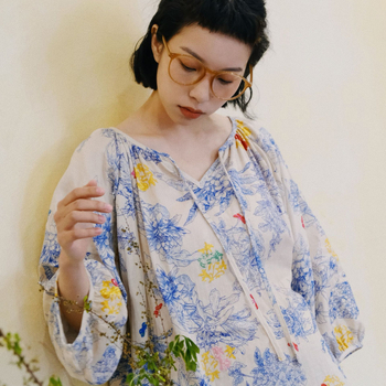 Νυχτικό μακρύ σε γαλλικό στυλ, από 100% βαμβάκι με διπλή γάζα, χωρίς γιακά, μανίκια 3/4, άνετο για καλοκαίρι-άνοιξη, μπορεί να φορεθεί και εξωτερικά