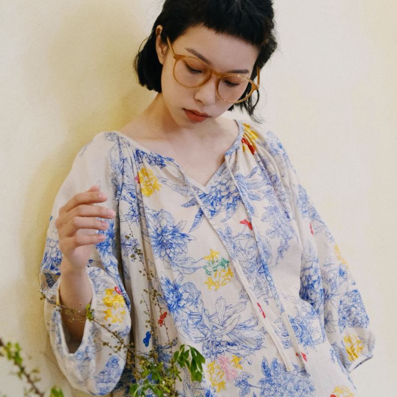 Νυχτικό μακρύ σε γαλλικό στυλ, από 100% βαμβάκι με διπλή γάζα, χωρίς γιακά, μανίκια 3/4, άνετο για καλοκαίρι-άνοιξη, μπορεί να φορεθεί και εξωτερικά