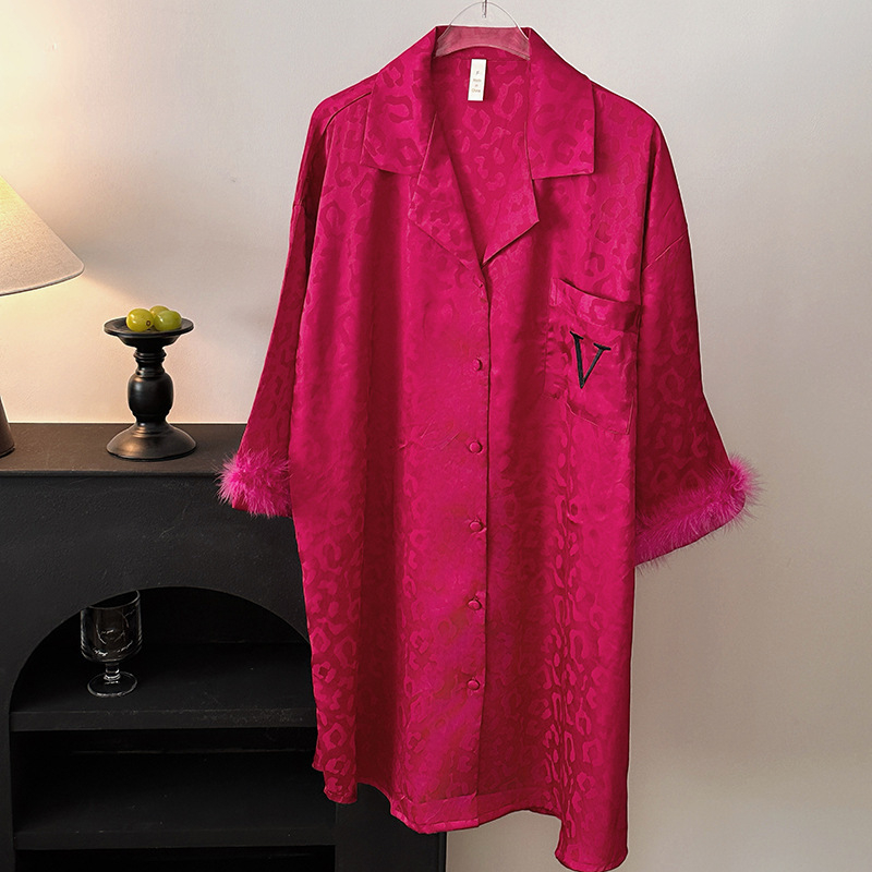 Νυχτικό λεοπάρ από ice silk, με μακριά μανίκια