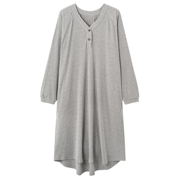 Νυχτικό οικιακής χρήσης με V-λαιμό, μακριά μανίκια, midi μήκος — μείγμα Modal-Βισκόζη, μεσαίο βάρος 161–180 g/m²