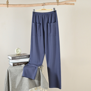 Vīriešu pidžamu bikses – 95-100% kokvilna, auduma blīvums 181-200 g/m2, brīvs griezums, ērti mājas lietošanai