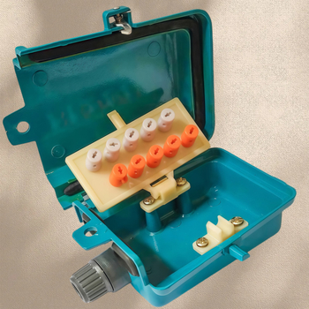 Ūdensizturīga kabelu savienojumu kārba telefona līnijām (5–50 pāri), piemērota telekomunikāciju tīkliem China Unicom