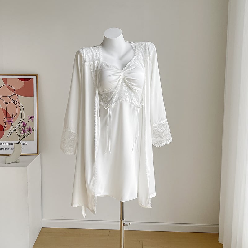 Kétszemélyes éjszakai szett jégselyemből: V-nyakú hosszú ujjú felső és rövid szoknya, tavasz-ősz viselet