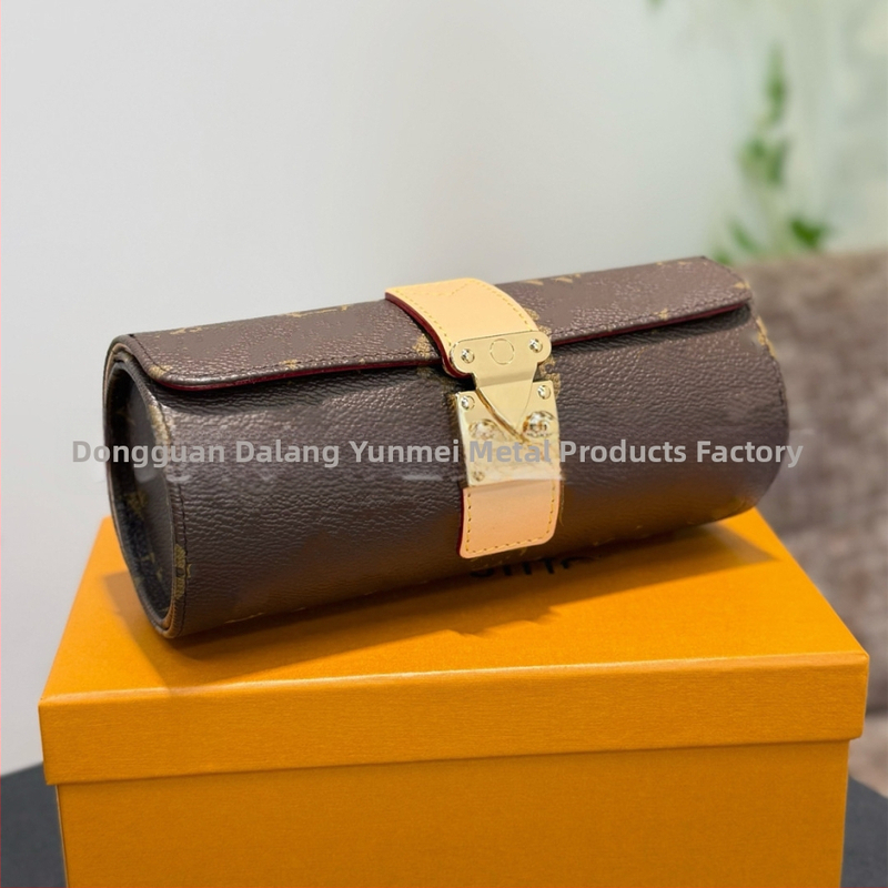 Цилиндрично оформена кутия за часовници и бижута от износоустойчива кожа, луксозен стил, голям капацитет; 100 броя; внос: Не; печат на лого: Не е възможен; персонализация: Не; пуск: Пролет 2025