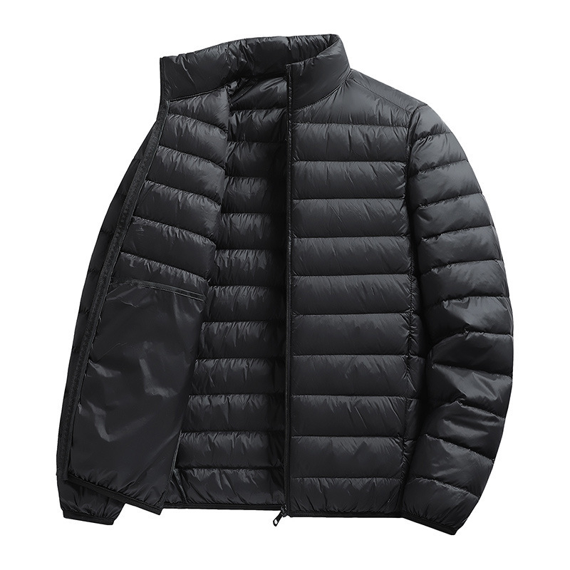 Férfi tollkabát — szélálló, könnyű, külső nylon, töltet fehér kacsapú 46–50%, loft 550