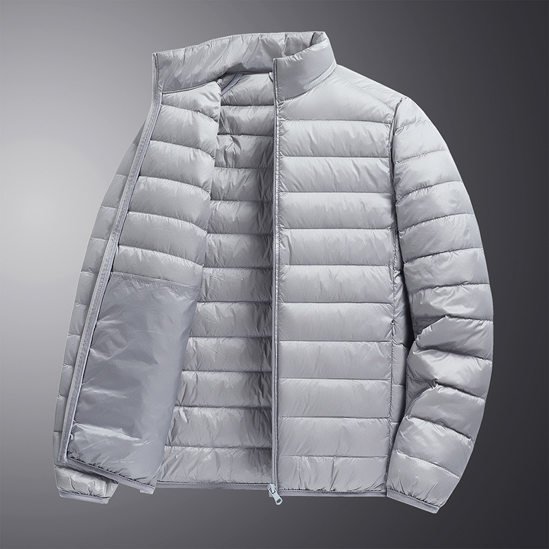 Férfi tollkabát — szélálló, könnyű, külső nylon, töltet fehér kacsapú 46–50%, loft 550