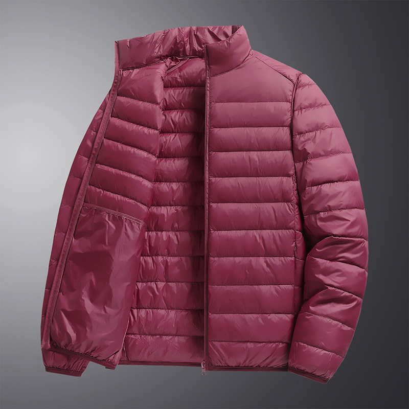 Férfi tollkabát — szélálló, könnyű, külső nylon, töltet fehér kacsapú 46–50%, loft 550