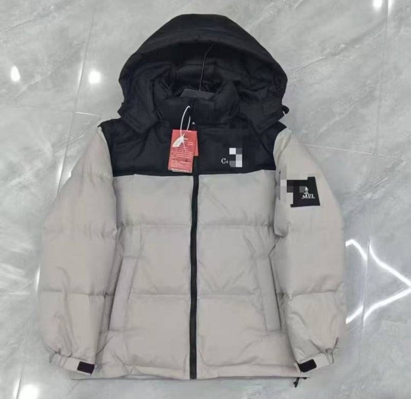 Fehér kacsa tollal töltött dzseki, pehelytartalom 81-85%, vízálló és foltálló, előre cipzárral