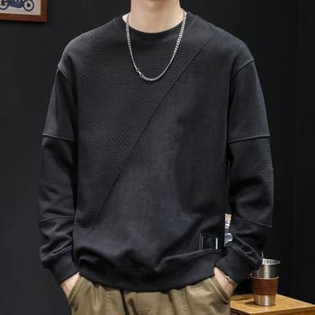 Férfi fleece pulóver patchwork dizájnnal, kerek nyakú, laza szabású, poliészter 93,5% + elasztán 6,5%, tavasz–őszre.