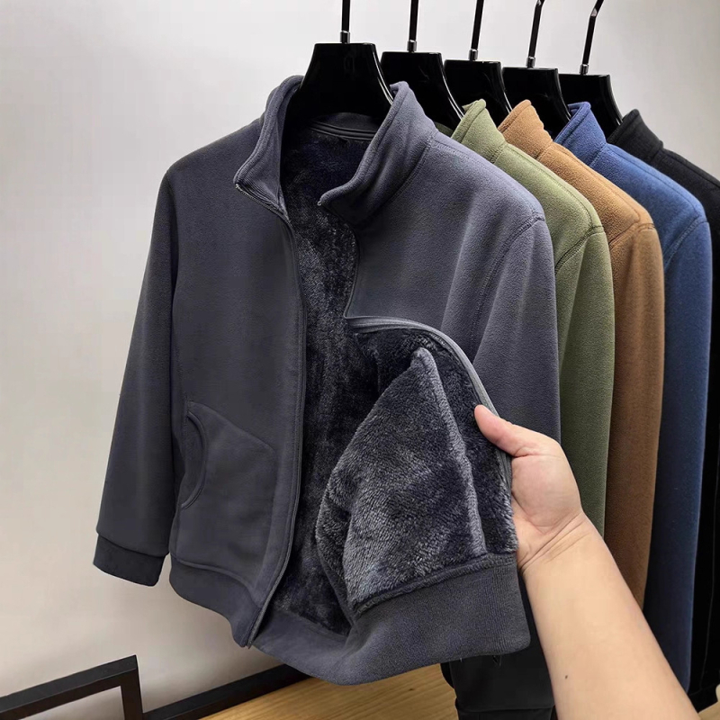 Ανδρικό φλίς μπουφάν με γιακά-στάντ, φερμουάρ, επένδυση φλίς, πλαϊνές τσέπες