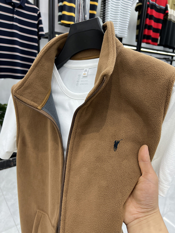 Férfi kapucnis fleecemellény cipzárral - álló gallér, egyszínű poliészter, vékony anyag