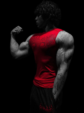 Sporta veste ar burtiem drukā, ātri žūstoša, cieša piegriezuma, bez piedurknēm, 98% poliesteris (Modelis B2501)