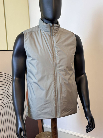 Férfi pamutból készült mellény álló gallérral, szélvédett, vastag, töltet: poliészter szál, fő anyag: poliészter