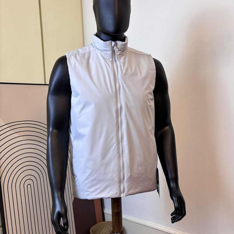 Férfi pamutból készült mellény álló gallérral, szélvédett, vastag, töltet: poliészter szál, fő anyag: poliészter