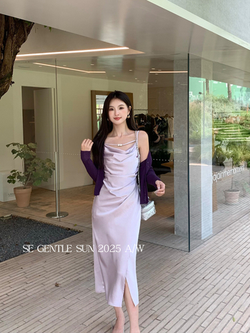 Pántos ruha, magas derekú, hosszú szoknya, egyszínű poliészter anyag