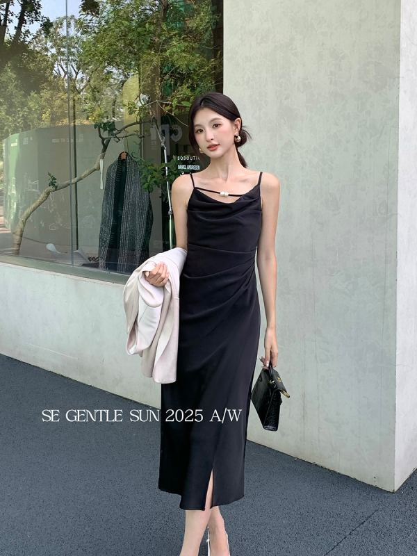 Pántos ruha, magas derekú, hosszú szoknya, egyszínű poliészter anyag