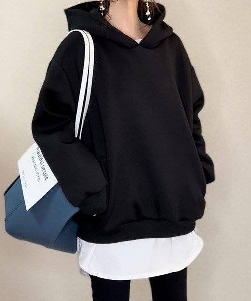 Ženski hoodie pulover, slobodan kroj, dugi rukavi, šavni detalji