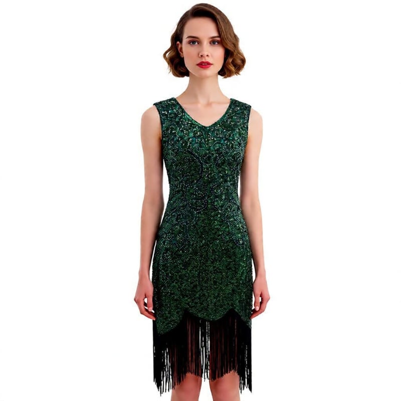Poliestera vakara kleita 1920. gada Gatsby stilā ar spīdumiem un fringēm, dziļš V-dekolts, bez piedurknēm, paredzēta skatuvei