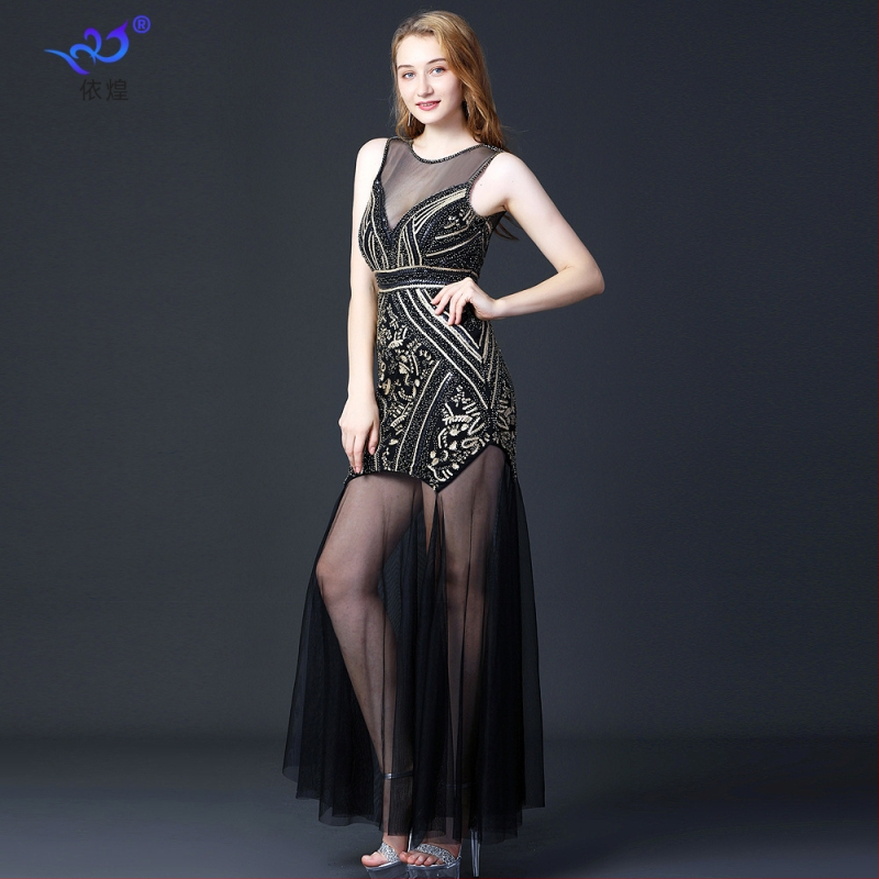 Kleita ar pailletes izšuvumu, A-līnijas siluets, bez piedurknēm, gara kleita, materiāls poliesters-spandekss