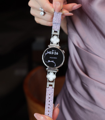 Brățară de ceas – piele naturală, model patru frunze cu textură crocodil, compatibilă cu Huawei Watch GT4/GT5, stil versatil