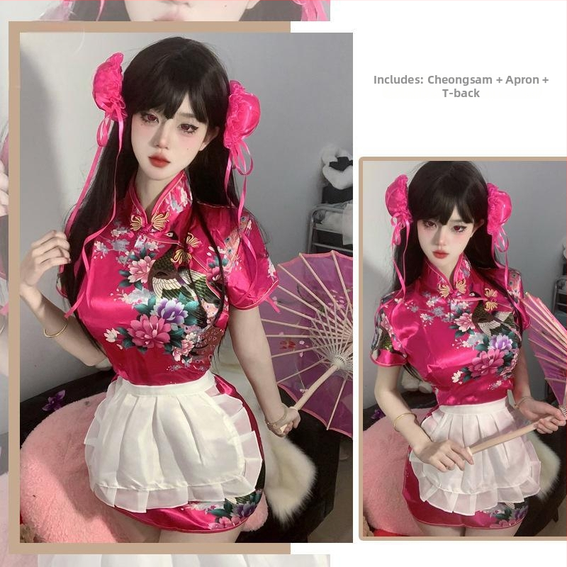 Hímzett cheongsam jelmez szerepjátékhoz — poliészter, fő anyag 95–100%, inspiráció: szolgálólány és szakács