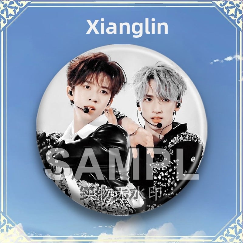 Hátizsák kitűző – fan-merch, Tinplate anyag