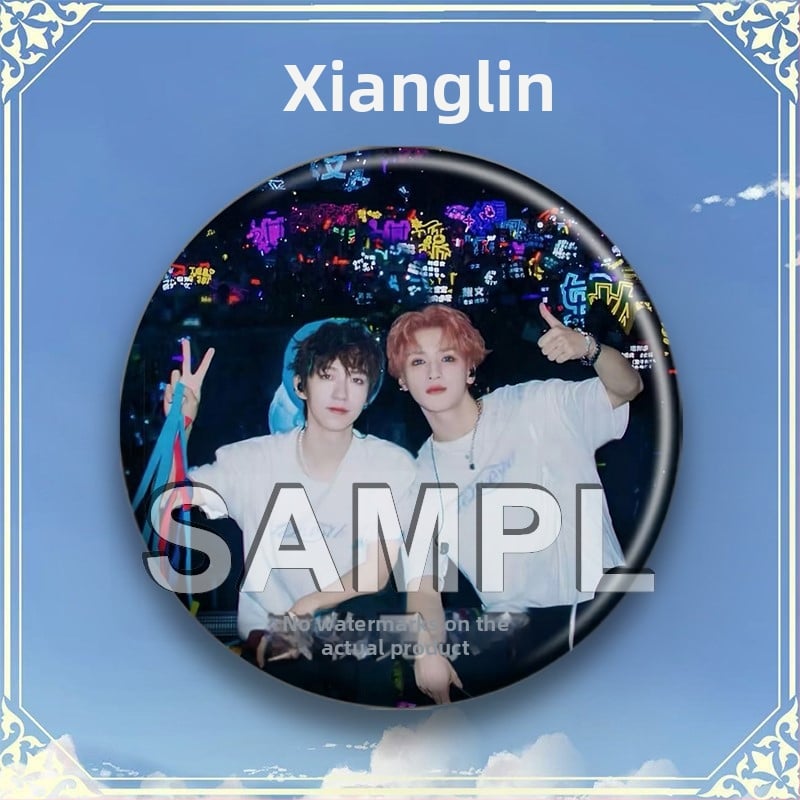 Hátizsák kitűző – fan-merch, Tinplate anyag