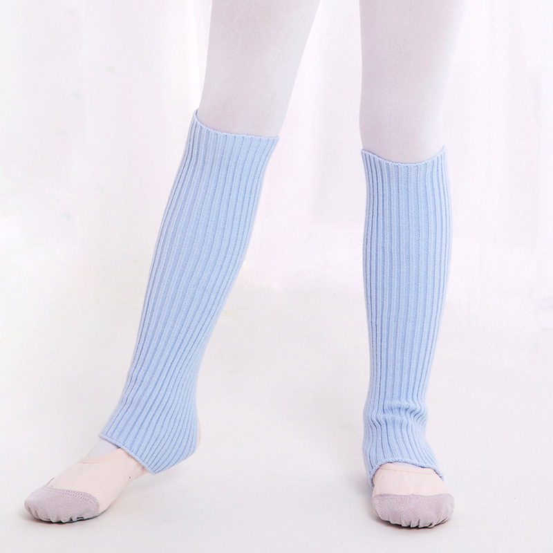 Vaikų baleto kojinės – kvėpuojančios, sugeriančios prakaitą, pagrindinis audinys akrilas 60%, vidutinio tankio, ilgas vamzdelis, vienos spalvos, mergaitėms 3–8 metai