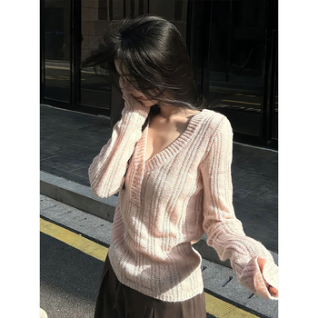 Pulover s V-izrezom, dugi rukavi, uski kroj, pleteni materijal od akrila/poliester/spandeksa