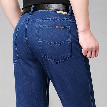 Muške traperice – ravni kroj, srednji pojas, denim 65% pamuk, zip zatvarač