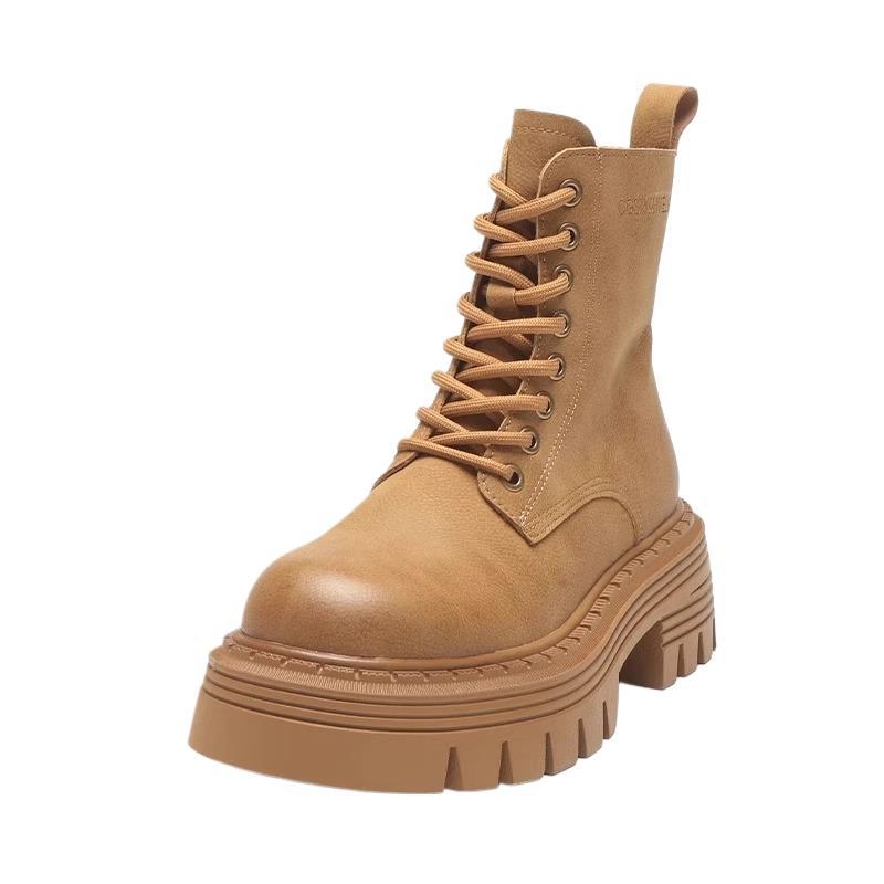 Martin zābaki ar augstu palielinošu bieza zole, vidējā garuma līdz apakšstilbam, sintētiska āda, fleece iekšējā odere, priekšējā aizdare ar šņorēm