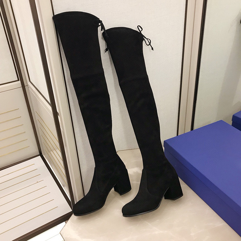 Pāri ceļgalam velūra zābaki ar biezu papēdi, 6–8 cm, šņorēšana