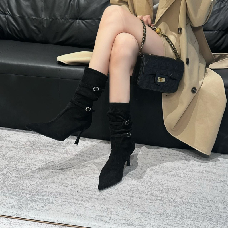 Mundu Zamšveida sieviešu īsās zābaki — ass purns, šaurs papēdis 6–8 cm, gumijas zole