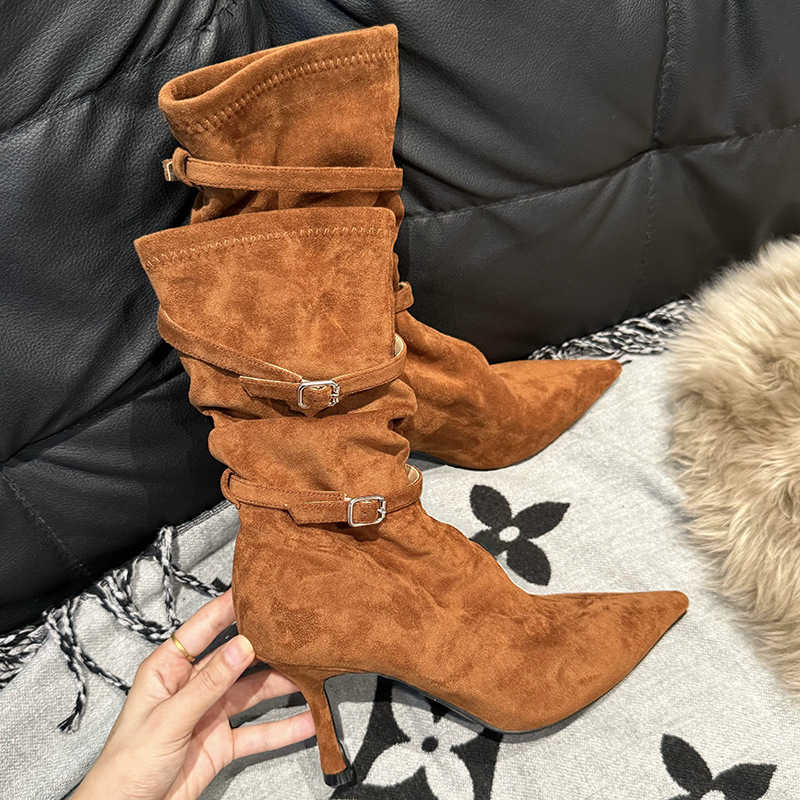 Mundu Zamšveida sieviešu īsās zābaki — ass purns, šaurs papēdis 6–8 cm, gumijas zole