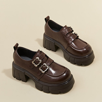 Loafers din piele pentru femei, cataramă metalică – vârf rotund, partea superioară din piele de vițel, înălțime a tocului 6–8 cm, talpă din cauciuc spumos, branț PU