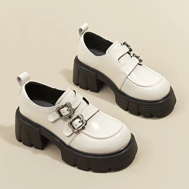 Loafers din piele pentru femei, cataramă metalică – vârf rotund, partea superioară din piele de vițel, înălțime a tocului 6–8 cm, talpă din cauciuc spumos, branț PU