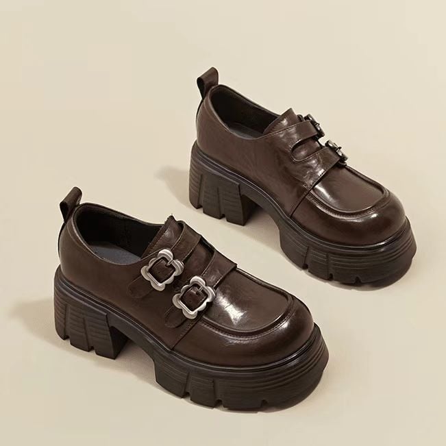 Loafers din piele pentru femei, cataramă metalică – vârf rotund, partea superioară din piele de vițel, înălțime a tocului 6–8 cm, talpă din cauciuc spumos, branț PU