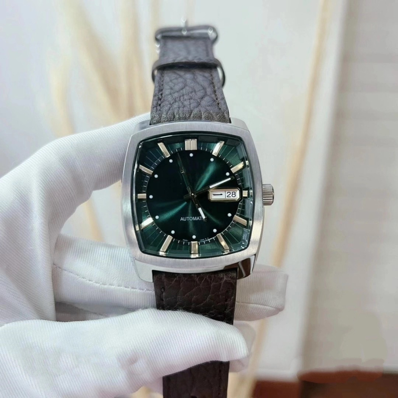 Muški mehanički sat, brojčanik u obliku vinskog buraga, 39 mm, vodootporan do 10 m, pokret Dandong, Kina