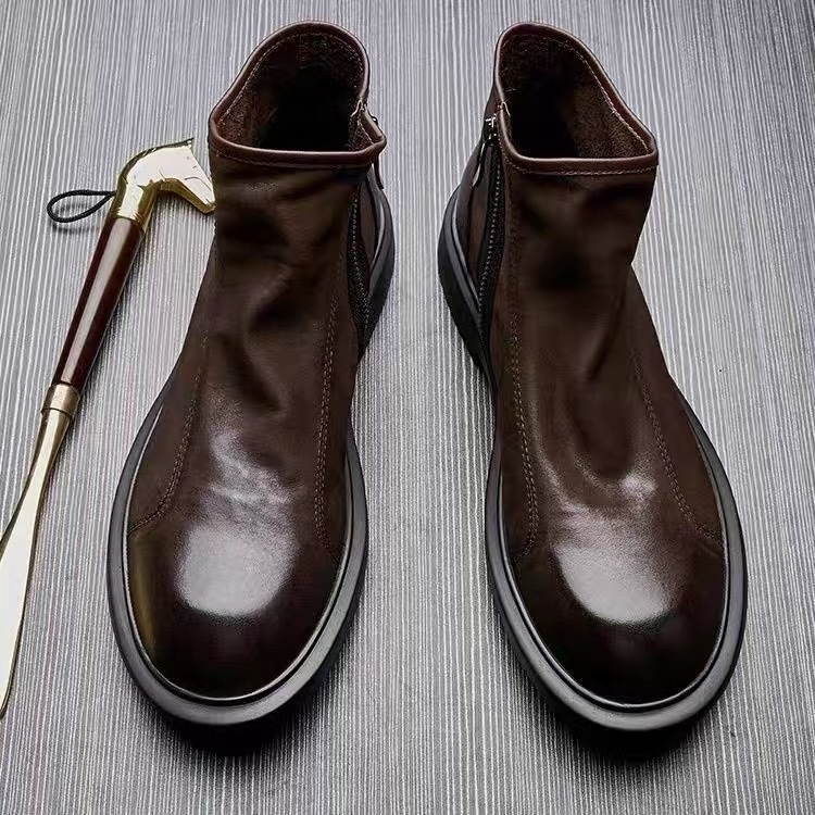 Мъжки Chelsea обувки от естествена кожа - Горна част: първи слой телешка кожа, Стелка: първи слой свинска кожа, Подметка: вулканизирана гума, Закопчаване: катарама, Сезон: пролет и есен