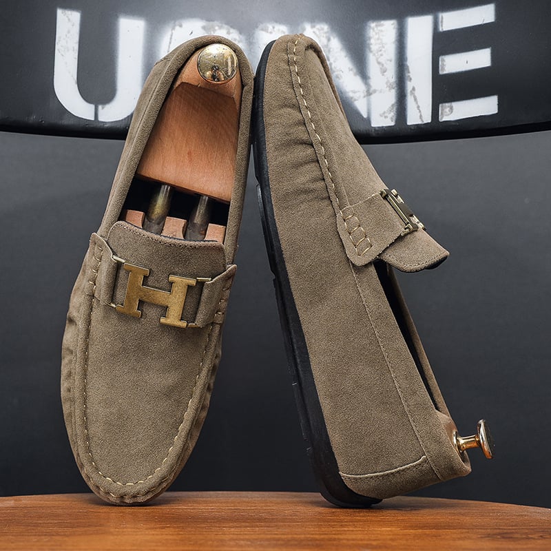 Footlish Мъжки Slip-On обувки от PU кожа, анти‑плъзгане, закръглен нос, нисък ток 1–3 cm