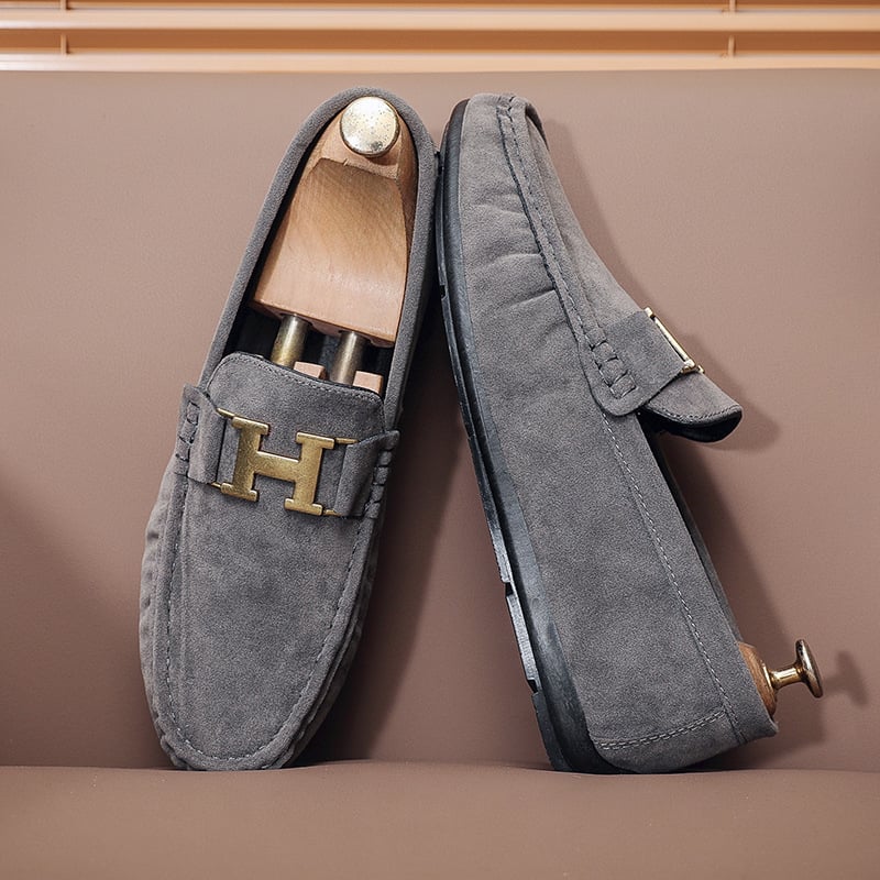 Footlish Мъжки Slip-On обувки от PU кожа, анти‑плъзгане, закръглен нос, нисък ток 1–3 cm