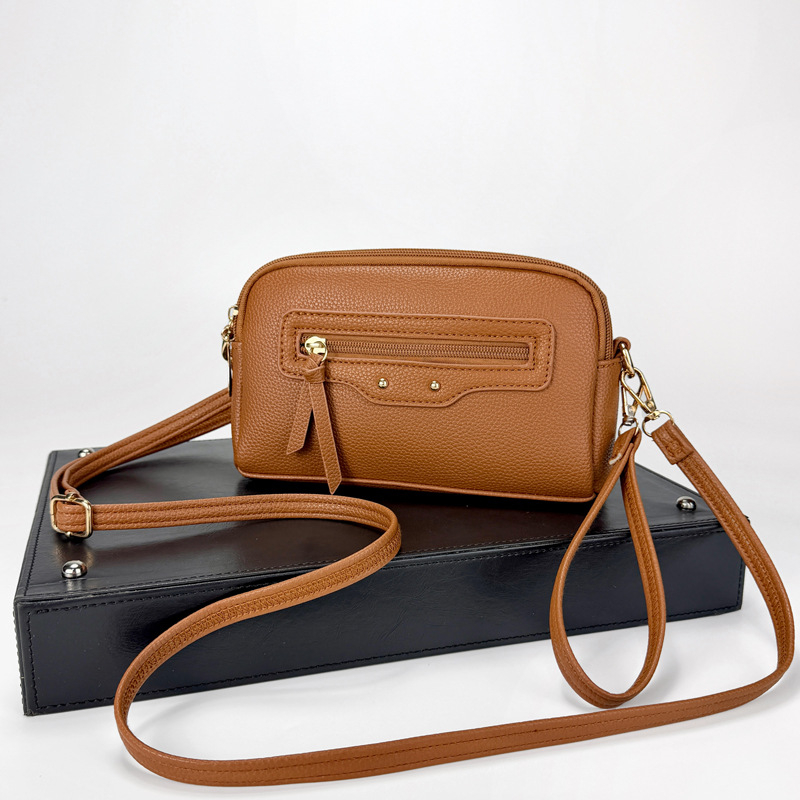Ženska crossbody clutch torba, minimalistički stil, PU materijal, zatvarač, unutarnja džep sa zatvaračem (PU • zatvarač • unutarnji džep sa zatvaračem • crossbody • minimalistički)
