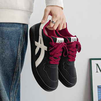 Ανδρικά πάνινα παπούτσια σε Κορεατικό στυλ, ελαφριά, χαμηλό ύψος, σόλα από καουτσούκ, επάνω μέρος από συνθετικό κασμίρι.