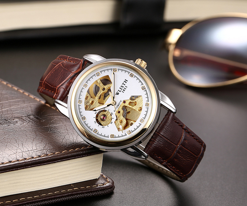 Férfi automata mechanikus karóra – világító számlap, mindennapi vízállóság, átlátszó hátlap, rozsdamentes acél szíj